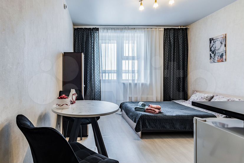 2 комнатная квартира 203 микрорайон якутск. Квартира студия нижний новгород снять. Снять квартиру нижний новгород посуточно проспект гагарина. Однокомнатная квартира простая. Квартира студия.