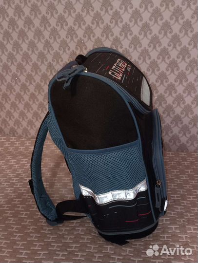 Рюкзак школьный