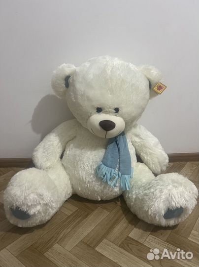 Плюшевый медведь