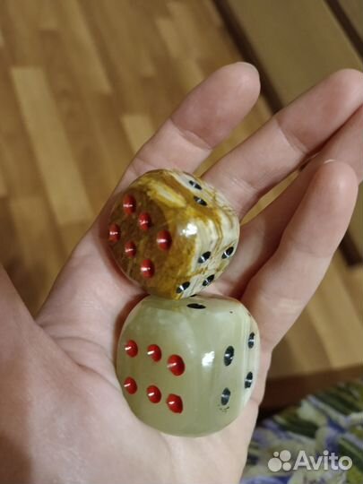 Кубики оникс