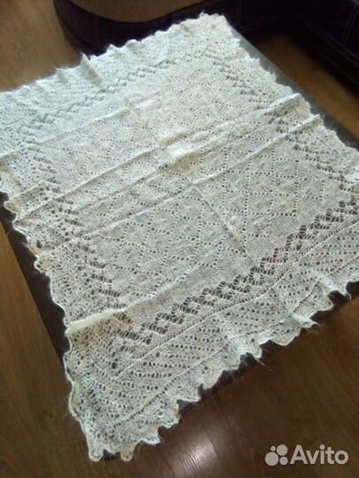 Платки пуховый и шерстяной