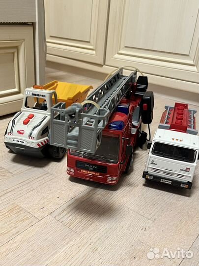 Машинки dickie toys самосвал и пожарная
