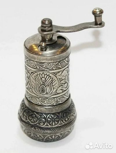 Мельница для специй ручная турецкая