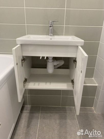 Тумба с раковиной для ванной