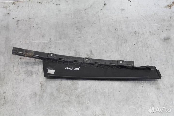 Накладка двери передней правой Audi A6(C7)