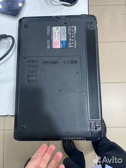 Ноутбук asus