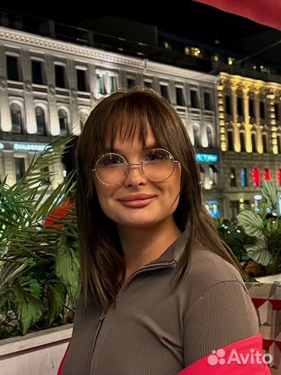 Ведущий менеджер по продажам