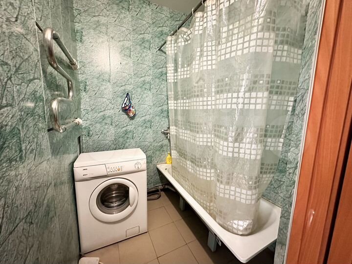 2-к. квартира, 60 м², 11/15 эт.