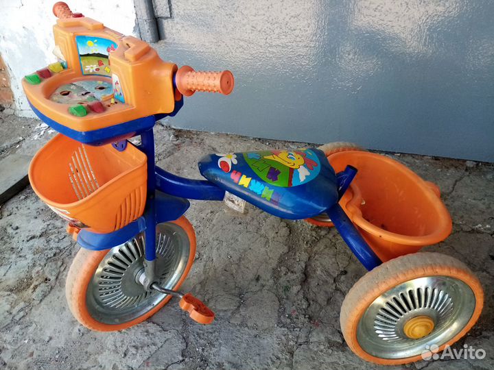 Трёхколёсный велосипед