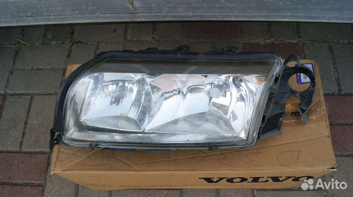 Фара левая Volvo S80