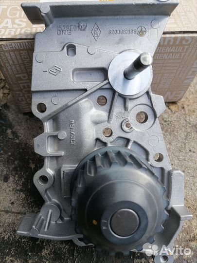 Помпа renault logan