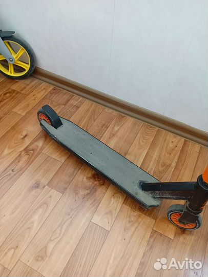 Самокат трюковой