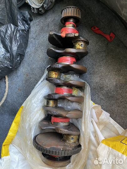 Продам запчасть на автомобиль