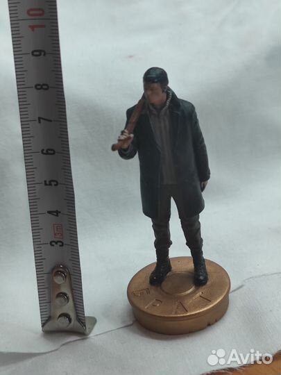 Фигурка Брат