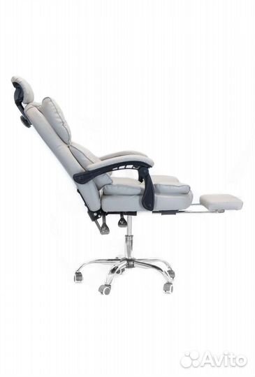 Компьютерное кресло с регулируемым подголовником