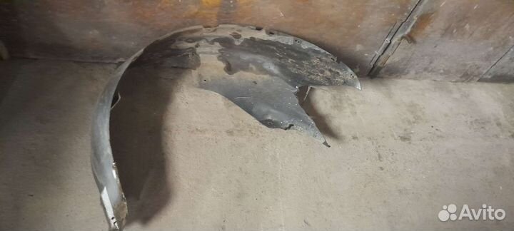 Лакеры, Подкрылки