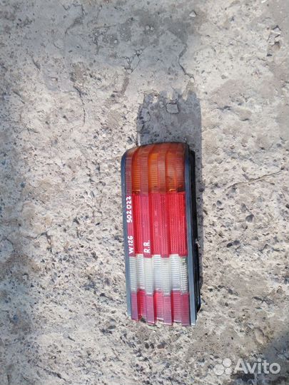Фонарь задний правый Mercedes Benz W126 1979-1991