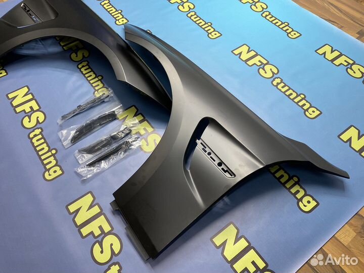 Крылья для BMW F30 M3 в стиле F80