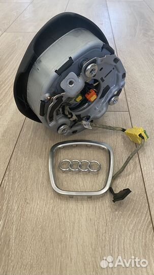 Руль Audi A4, A5, Q5 4-спиц. с подушкой