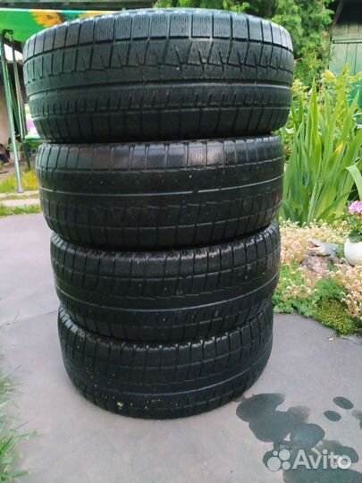 Bridgestone Blizzak Revo GZ 205/55 R16