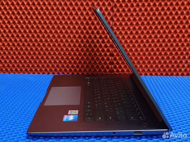 Ноутбук на i5 16gb ddr4 512gb ssd