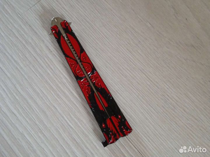 Нож бабочка расческа