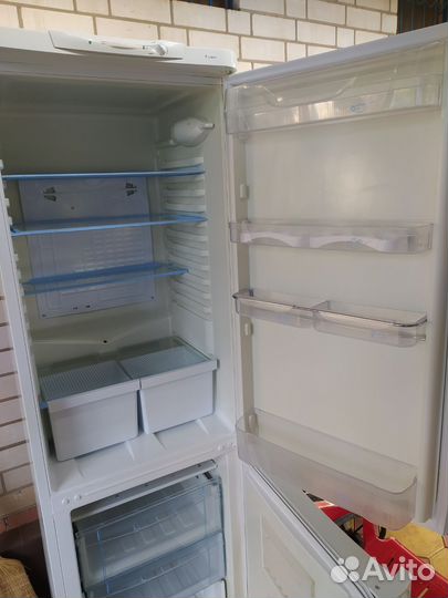 Холодильник