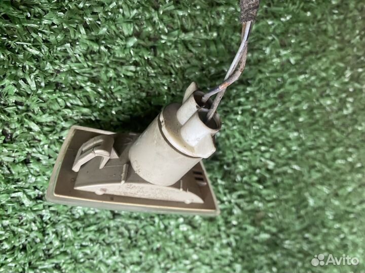 Повторитель поворота левый Opel Astra H