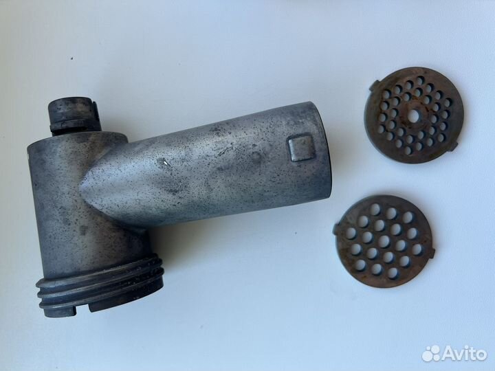 Мясорубка электрическая redmond