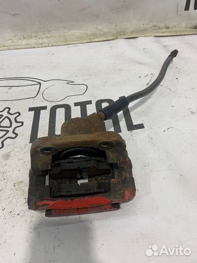 Суппорт передний правый Renault Symbol K7JA700