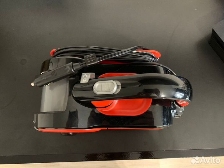 Автопылесос Black&Decker PAV1205