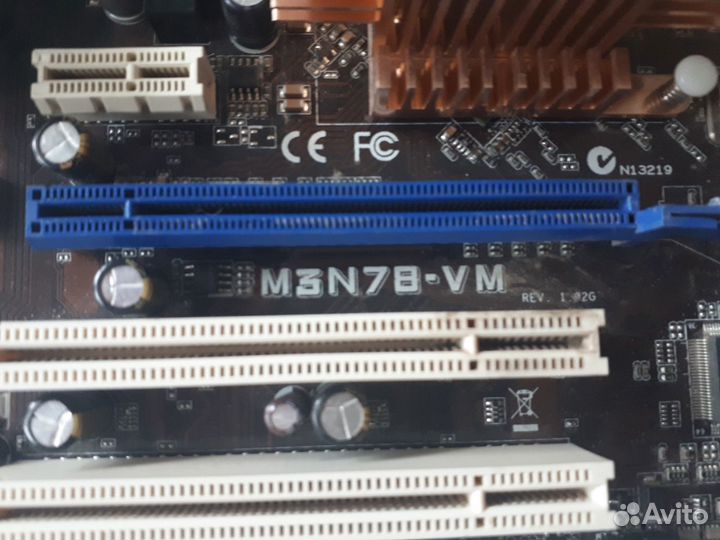 Материнская плата Asus M2N68-VM (AM2+)