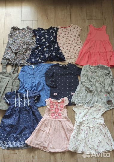 Фирменная одежда на девочку 4-5 лет