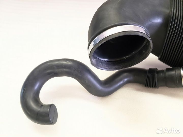 Патрубок воздухозаборника Audi A8 D3 4.2 BFM