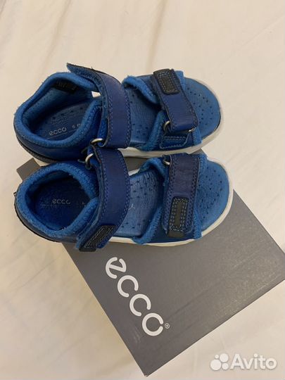 Продаются детские сандали Ecco 24 размер