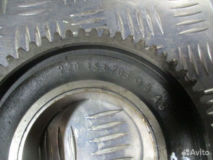 Шестерня renault 720153703