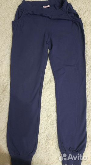 Спортивный костюм женский