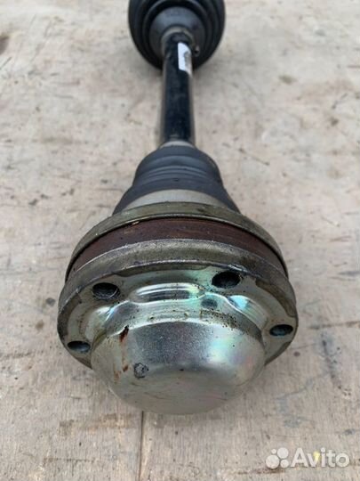 Привод передний левый Audi A3 8P 1.4 CAX