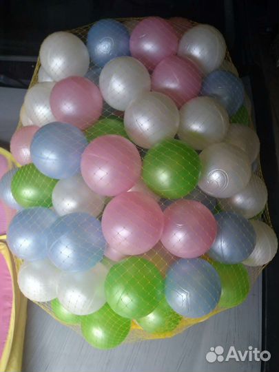 Бассейн с шариками (148 шт)