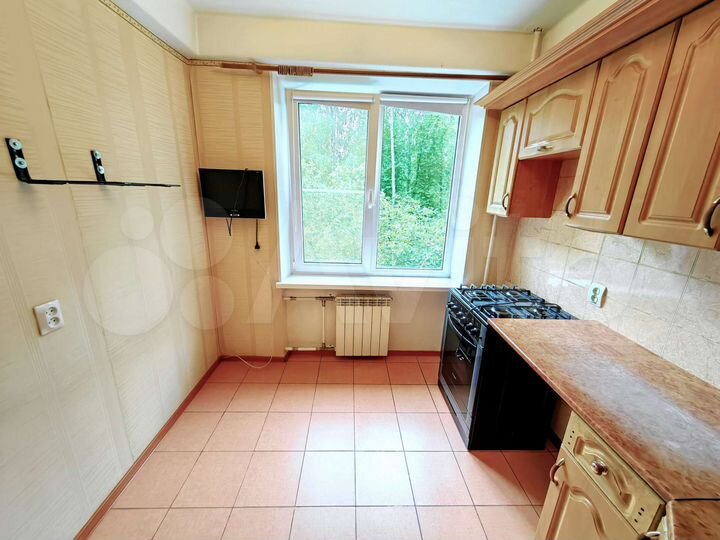 2-к. квартира, 46 м², 3/9 эт.