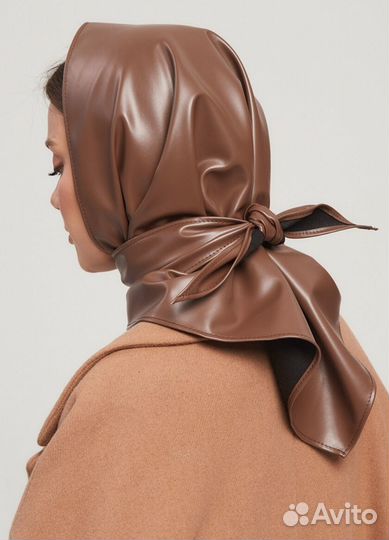 Косынка демисезонная из экокожи