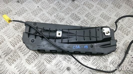Подушка сидения пассажира ford focus 2 (CBR19YX01)
