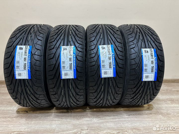 Triangle TR968 225/50 R17 98V