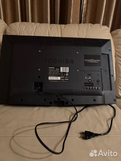 Телевизор ЖК на запчасти