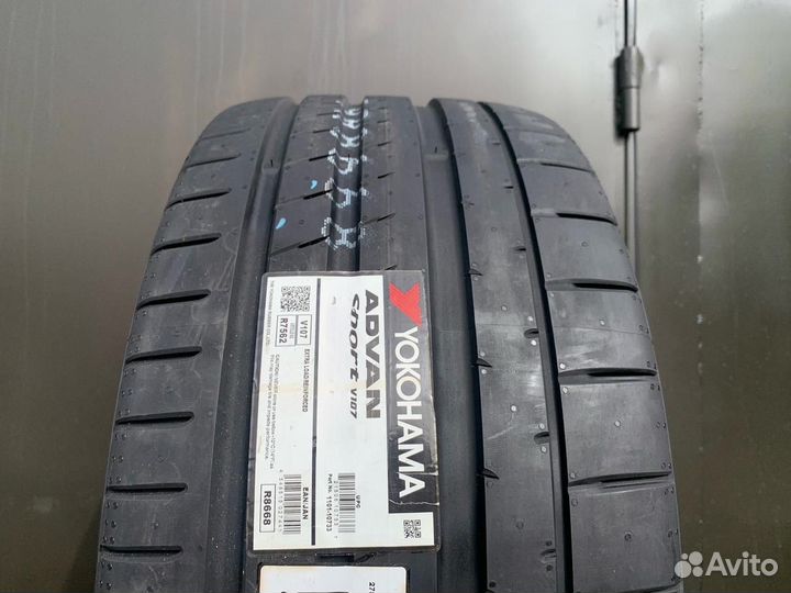 Yokohama Advan Sport V107 255/35 R19 96Y