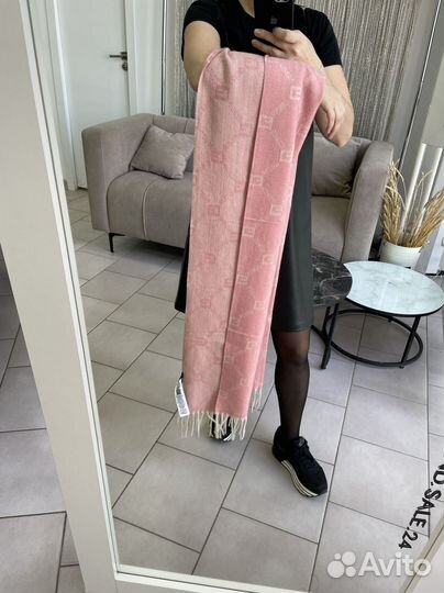 Шарф палантин женский Guess оригинал, розовый/белы