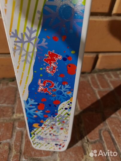 Детские лыжи с палками