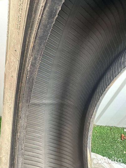 Bridgestone Blizzak DM-V2 215/65 R16