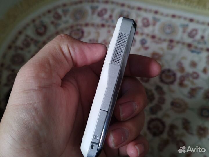 Телефон nokia 6120
