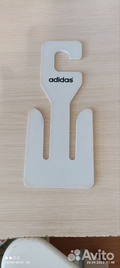 Вешалка Adidas оригинал